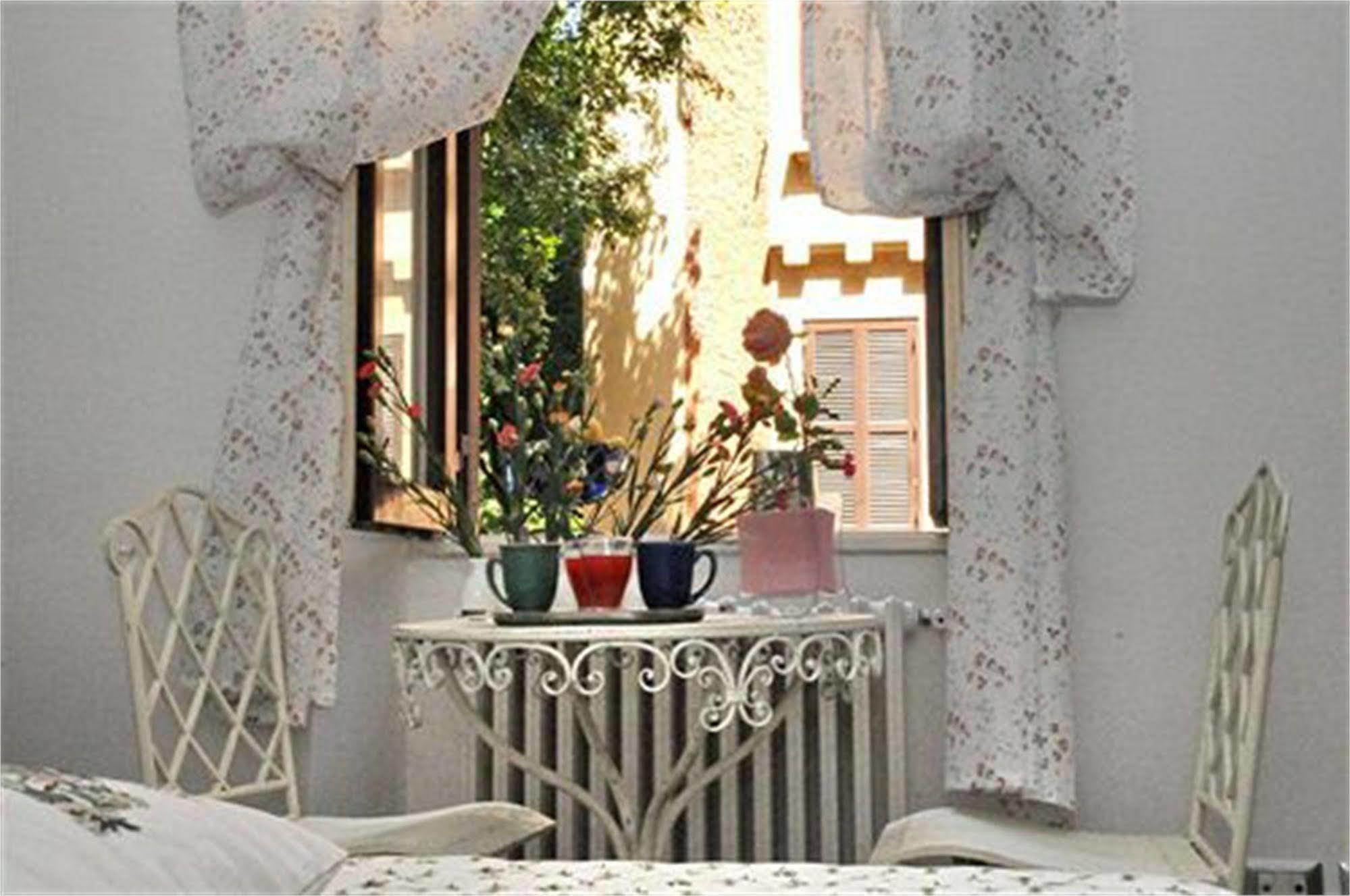 Vatican New Life B&B โรม ภายนอก รูปภาพ